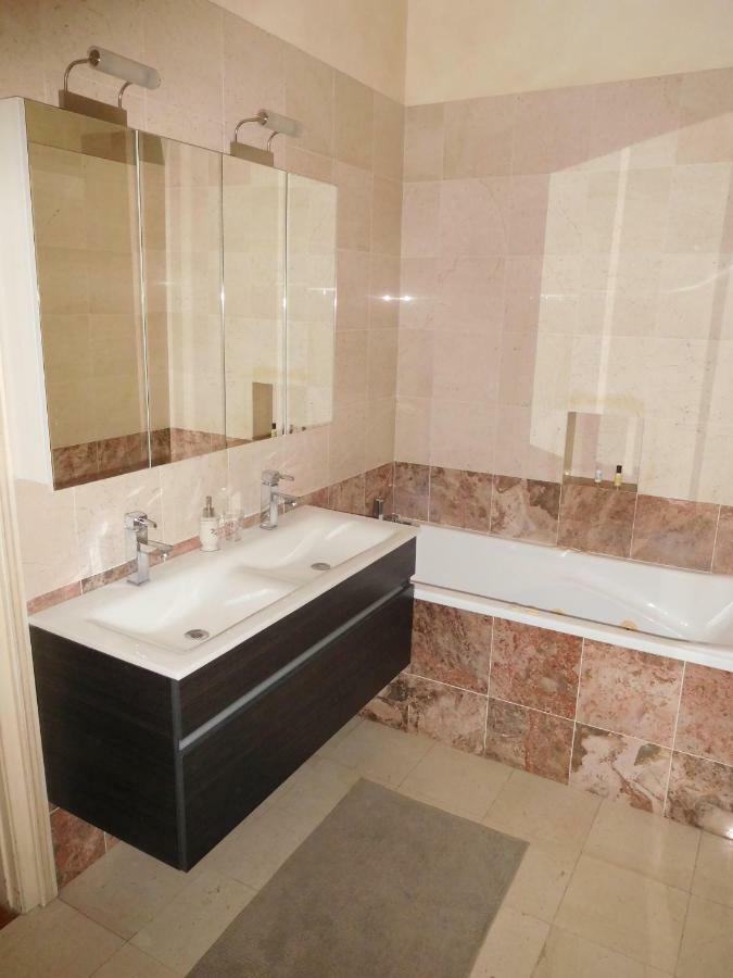 Chambres D'Hotes Chateau De Courcelette Hem Zewnętrze zdjęcie